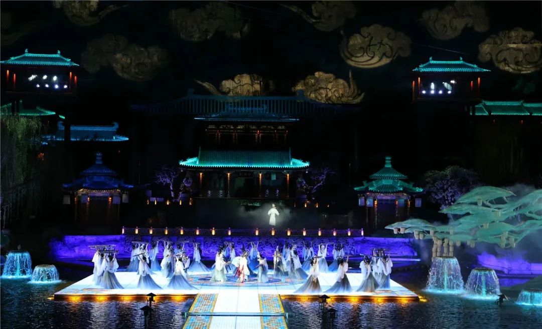长恨歌晚上演出结束后，是否有车回西安？